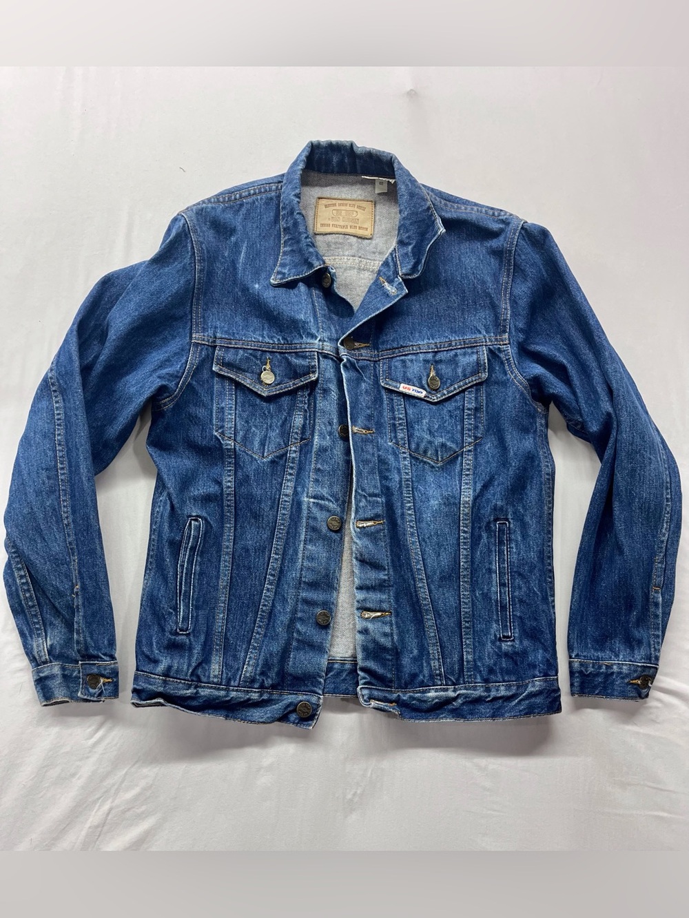 Vintage US Top Van Heusen Denim Jacket Mens M Blue 100% Cotton Trucker